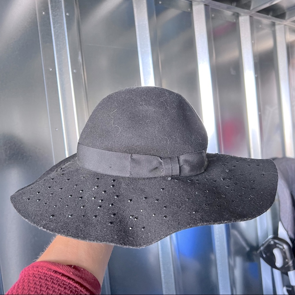 Womens Floppy Hat